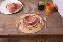 Charger l&#39;image dans la visionneuse de la galerie, Set de table ajouré - 38 cm en Jute
